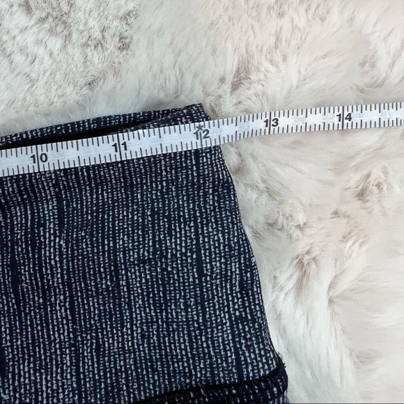 Lululemon Wunder Under Burlap Texture Cropped Leggings Size 4 - Picture 13 of 16